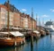 Crucero en el puerto de Copenhague con Nyhavn